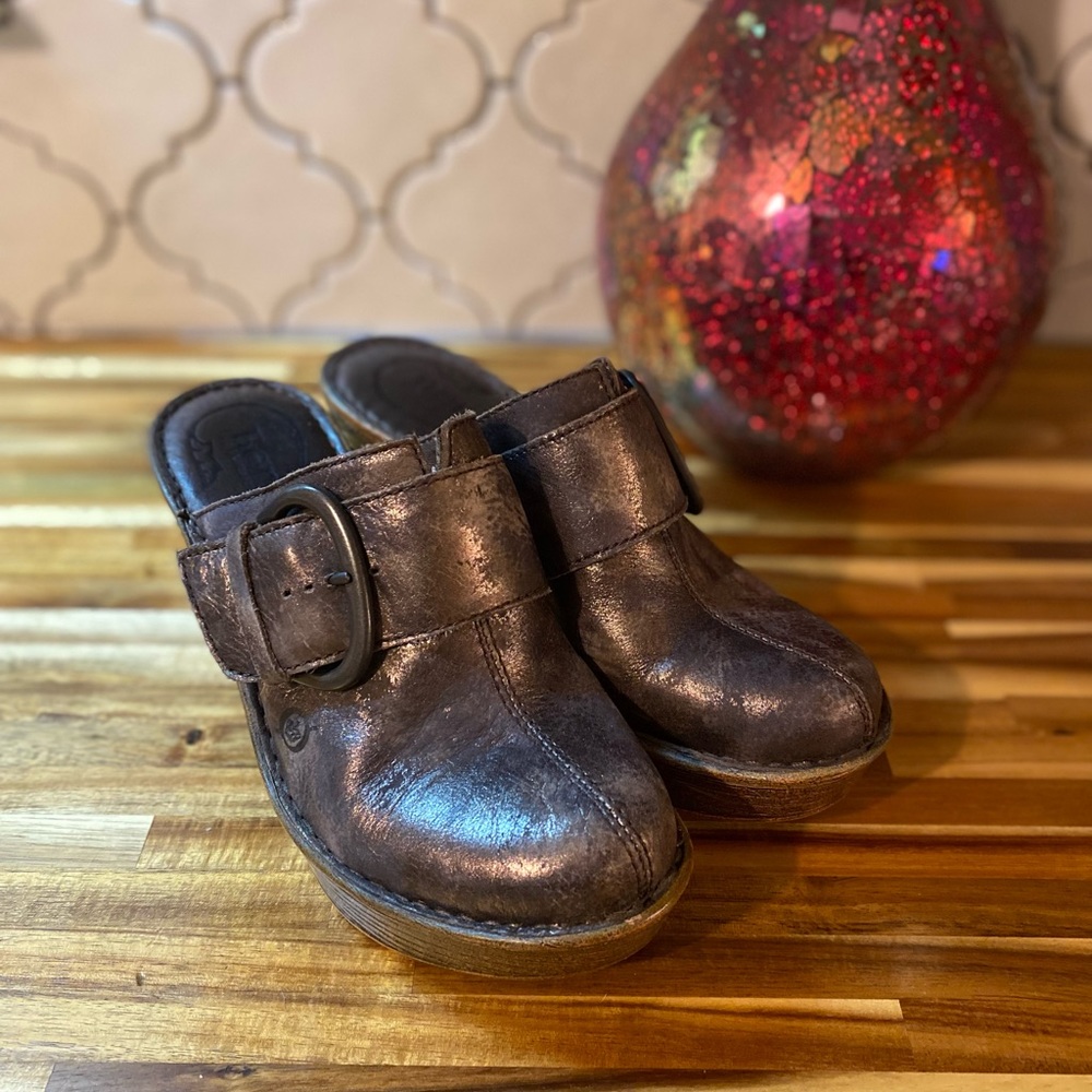 Born pewter clogs